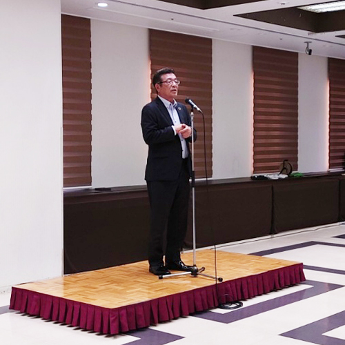 慰労会を開催